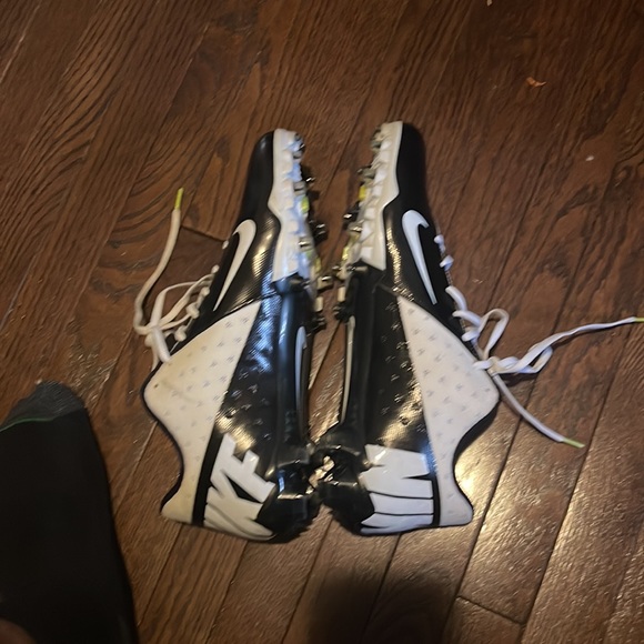 Cleats - Picture 2 of 2